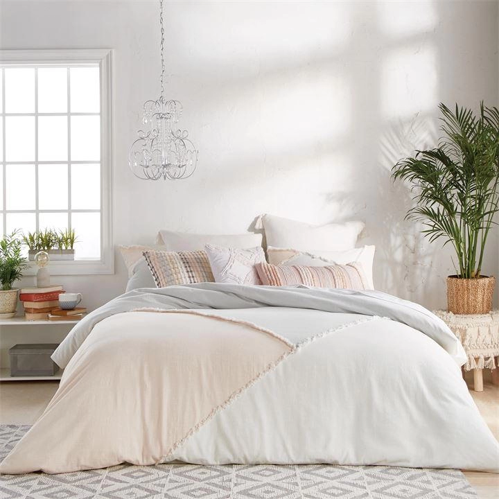 Image of Peri Home Multicoloured Cotton Slub 'Colourblock Fringe' Duvet Cover - king