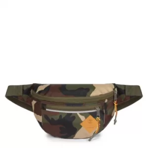 Image of Eastpak X Timberland Bundel Belt Bag In Camo Camo Unisex, Size ONE