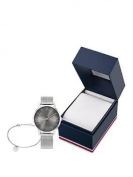 Image of Tommy Hilfiger Silver Dial Silver Mesh Watch & Bracelet Gift Set