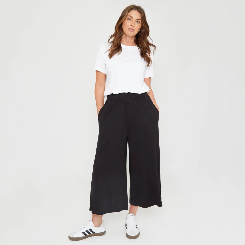Image of Be You Culottes Womens - Black 8