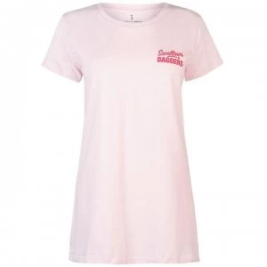 Image of Swallows and Daggers Sorry Not Sorry T Shirt - Pink
