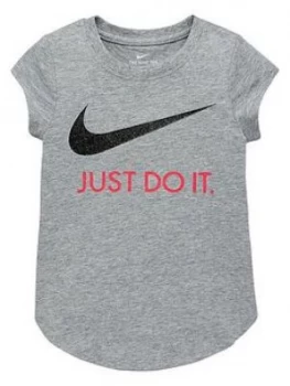 Image of Nike Sportswear Younger Girls Swoosh Jdi T-Shirt