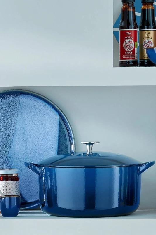 Image of Denby Cast Iron 26cm Round Casserole Bright Blue