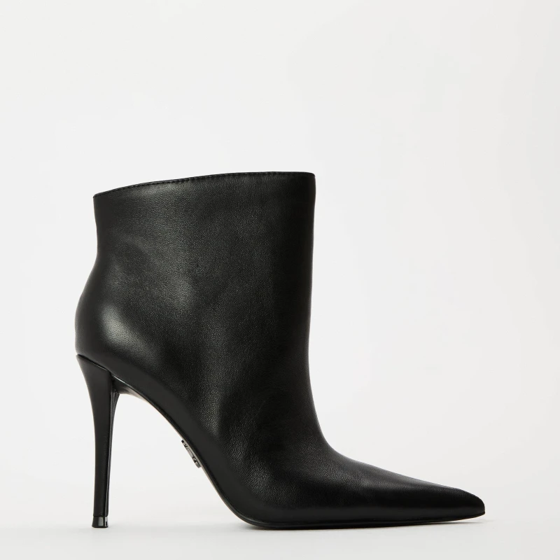 Image of Steve Madden Womens Sentinel Ankle Heeled Boots Black Lthr female 8 (41)