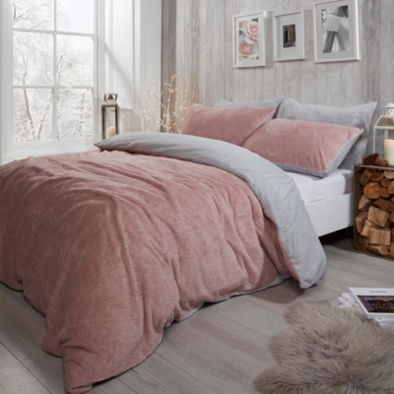 Image of OHS OHS Reversible Teddy Duvet Cover with Pillowcase in Light Pink Size: Single Light Pink Single Unisex 5027434006885