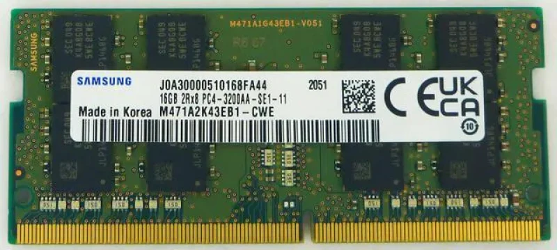 Image of Samsung M471A2K43EB1-CWE memory module 16GB 1 x 16GB DDR4 3200 MHz M471A2K43EB1-CWE