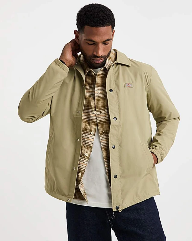 Image of Dickies Dickies Oakport Coach Jacket Light Beige - Dickies - Size: S Light Beige Male S DI71803