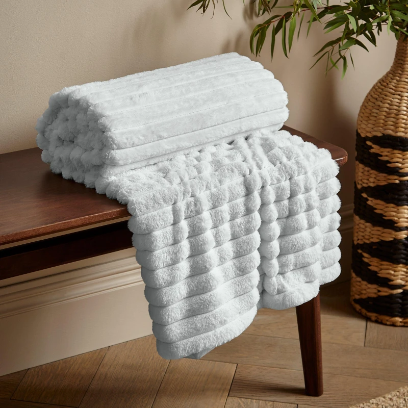 Image of Catherine Lansfield Cosy Ribbed Faux Fur Soft Blanket Throw Throws 130x170cm Grey 42621002001