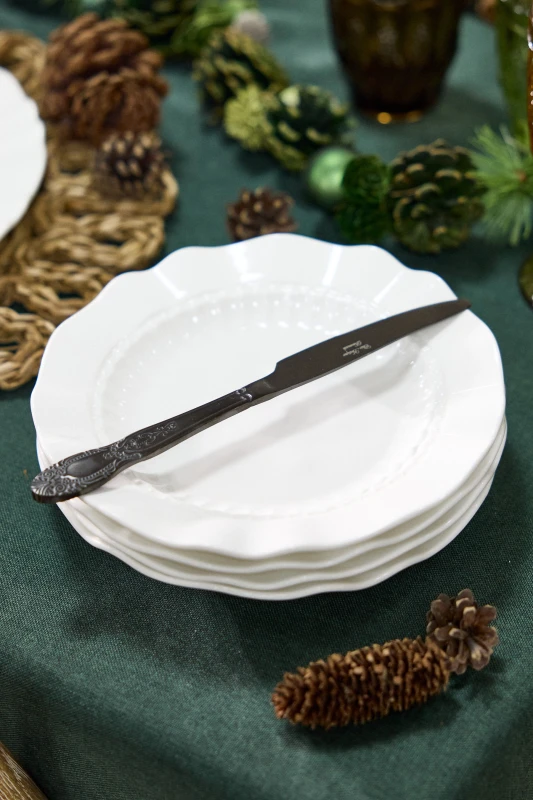 Image of Dibor Set of 4 Luxury Palais Royal White Christmas Dinner Side Plates Dia 22cm Size: 4 Pack White Unisex 4 Pack