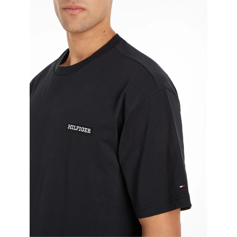 Image of Tommy Hilfiger Short-sleeved T-Shirt Black male S