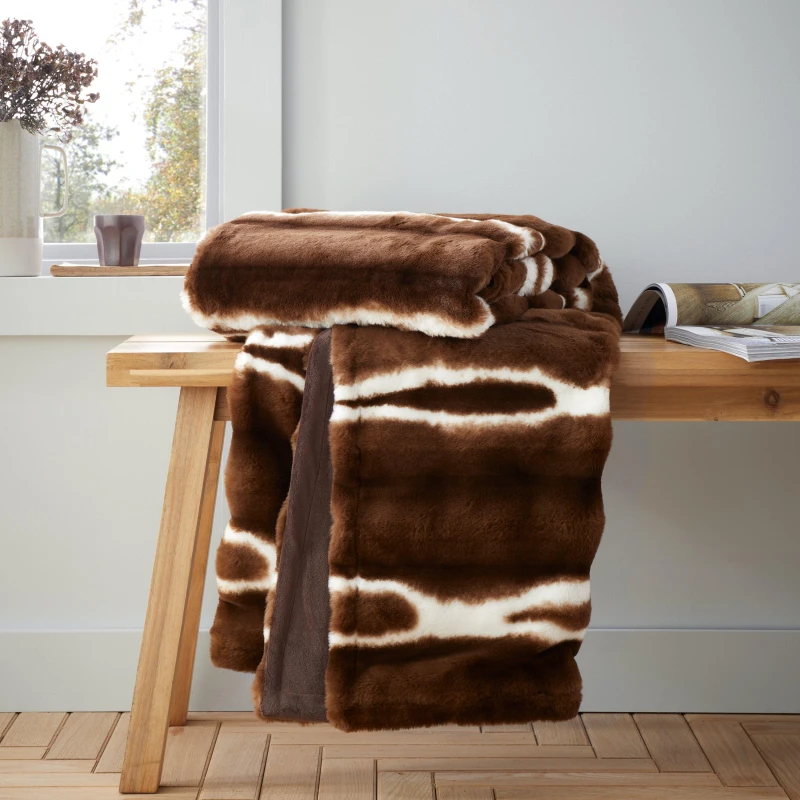Image of Catherine Lansfield Flint Cosy Faux Fur Blanket Throw Throws 130x170cm Brown 42633605001