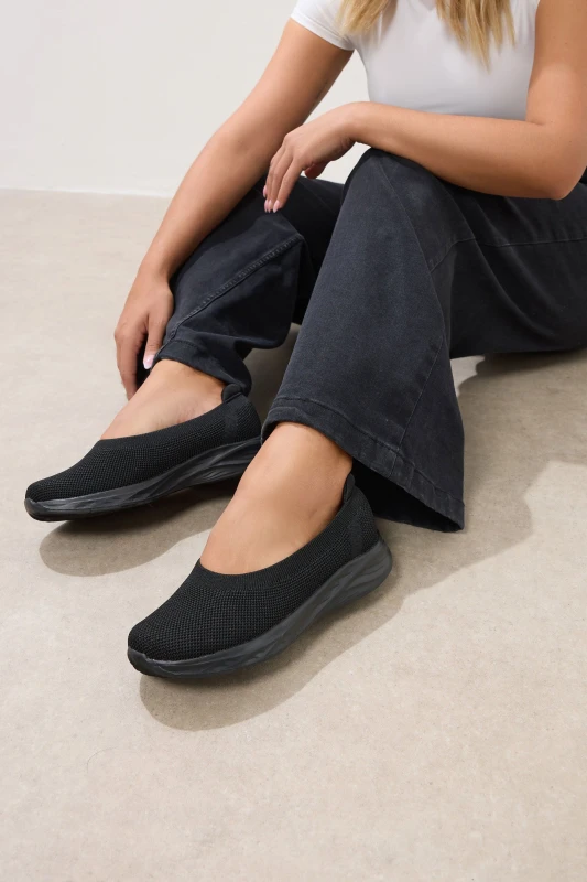 Image of Yours Womens Slip On Knit Trainers in Black Size: 6EEE Black Female 6EEE