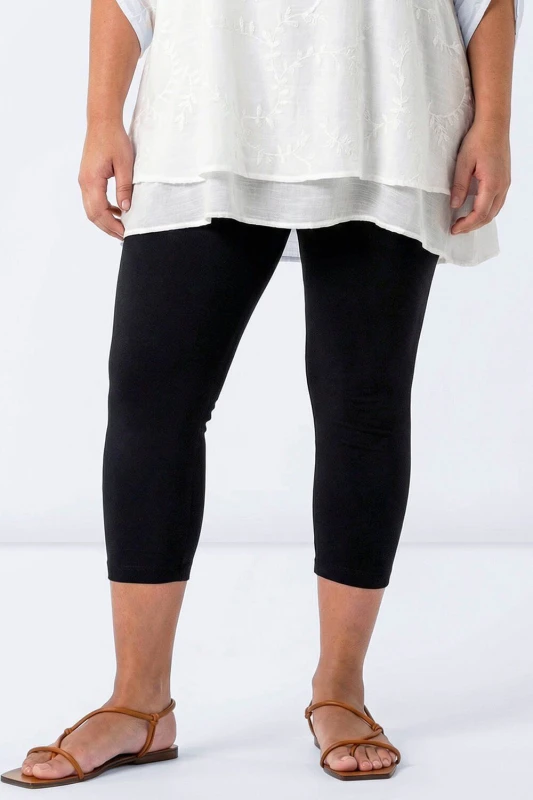 Image of Roman Curve Plain Elastic Waist Cropped Leggings Black