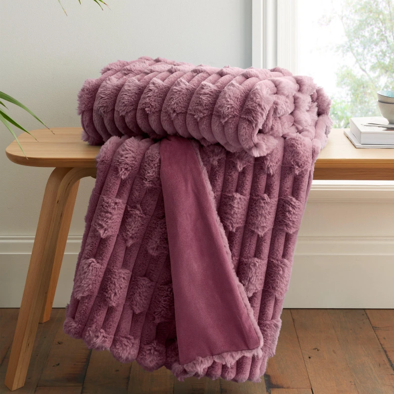 Image of Bianca So Soft Carved Faux Fur Blanket Throw Throws 150x200cm Pink 42632606155
