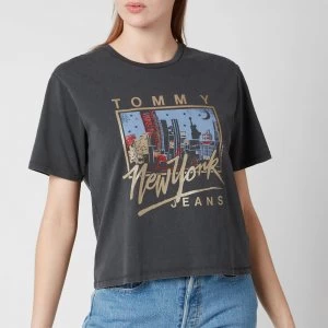 Image of Tommy Jeans Womens TJW Bxy Crop Ny Vintage T-Shirt - Black - M