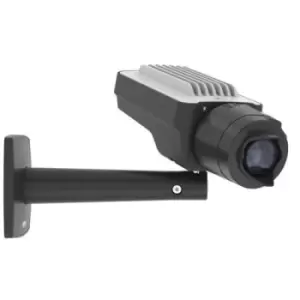 Image of Axis Q1647 Box IP security camera 3072 x 1728 pixels Wall