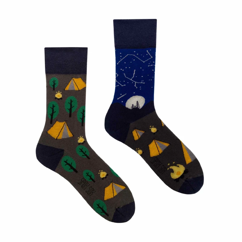 Image of SPOX SOX SPOX SOX Men 1 Pack Mismatched Novelty Odd Socks - Camping Size: 11-13 Multi 11-13 Male 5903689160162