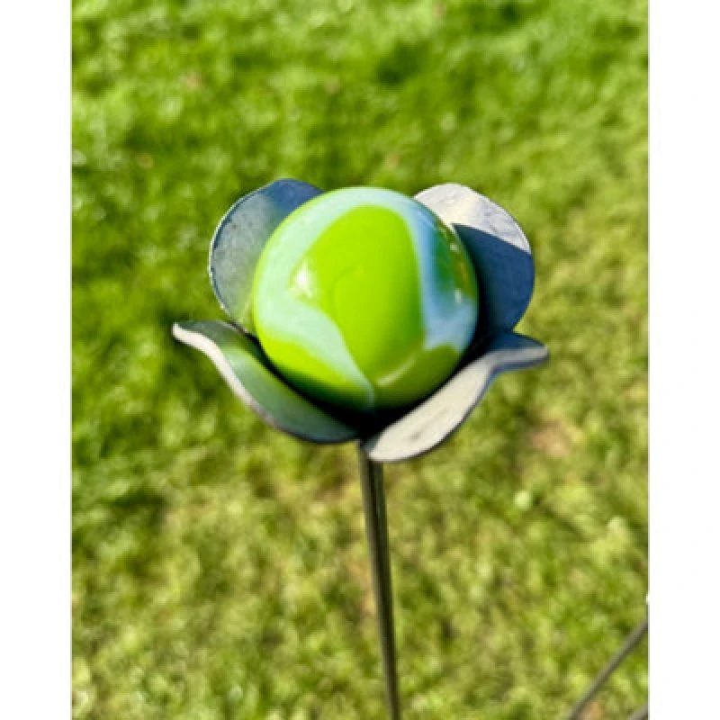 Image of Poppy Forge 3 Feet Rose Marble Pin Garden Art (Pack Of 3) - Bare Metal/ready To Rust