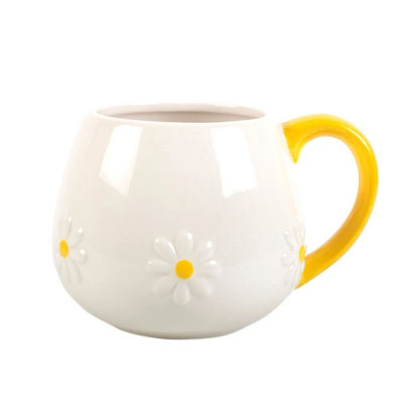 Image of Something Different Something Different Spring Time Daisy Mug in White White One Size Unisex 5063425776450