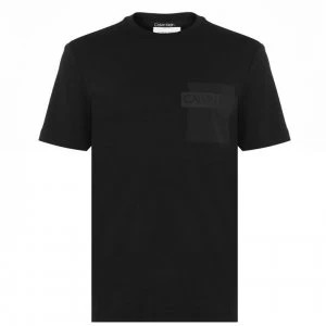 Image of CALVIN KLEIN Nylon Pocket T Shirt - Black BEH