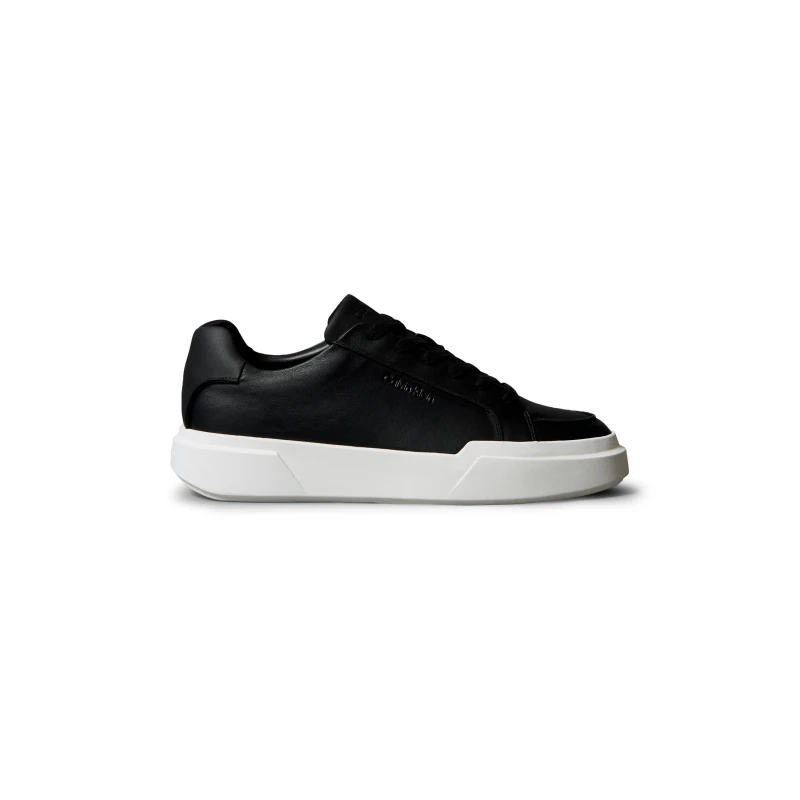 Image of Calvin Klein Mens Chunky Low-Top Trainers Black/White male 10 (44)