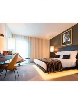 Image of Virgin Experience Days 5* Luxury London Break At South Place Hotel With Champagne, Five Course Michelin-Starred Dinner And The View From The Shard For