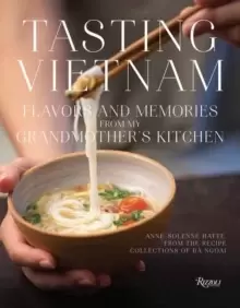 Image of Tasting Vietnam : Flavors and Memories from My Grandmother's Kitchen