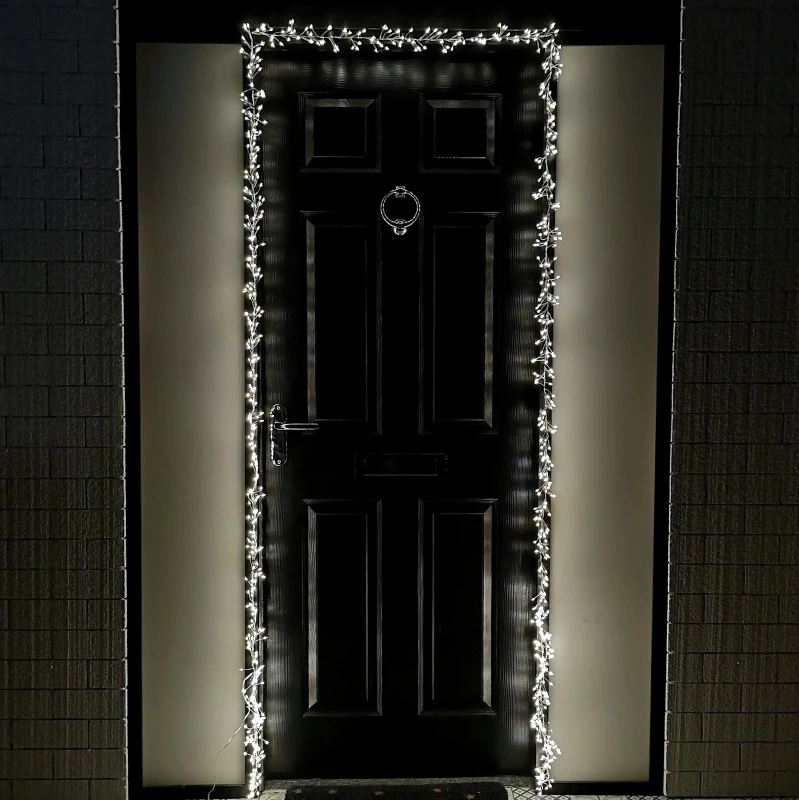 Image of 5.5m 880 LED Indoor Outdoor Christmas Door Lights in Warm White