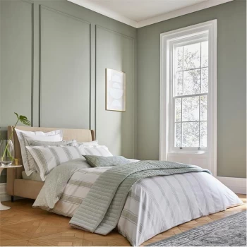 Image of Bedeck of Belfast Yuna Duvet Cover - Sage/White