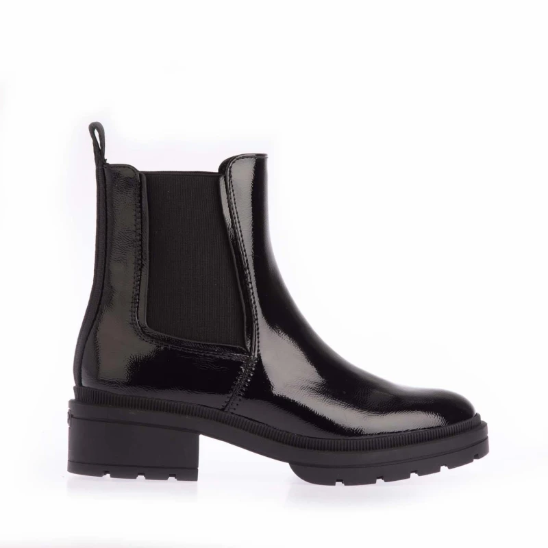 Image of Rocket Dog Iggie Patent Chelsea Boots - Black 5