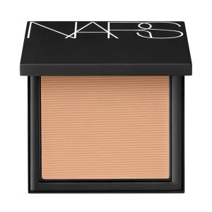 Image of Nars Cosmetics All Day Luminous Powder Foundation SPF 24 Barcelona