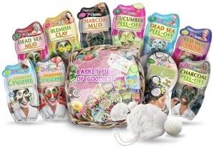 Image of Montagne Jeunesse Basket Full of Goodies