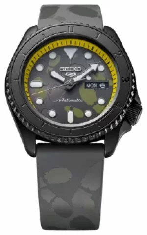 Image of Seiko SRPH69K1 5 Sport One Piece Sanji Limited Edition Watch
