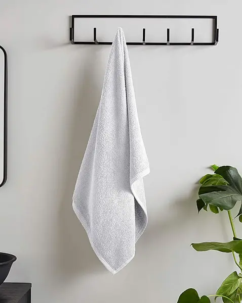 Image of Catherine Lansfield Catherine Lansfield Quick Dry White White Bath Sheets XA00403