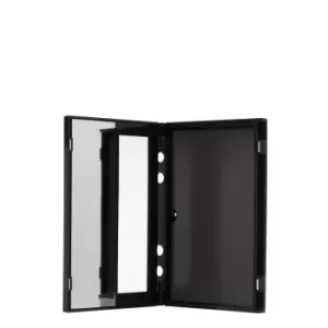 Image of Trish McEvoy Medium Makeup Wardrobing Page