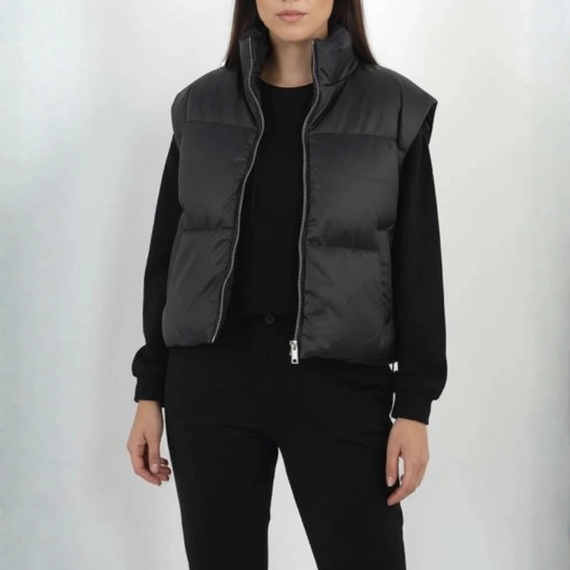 Image of Brave Soul BS Womens Matte High Neck Puffer Gilet Black female 8 (XS)