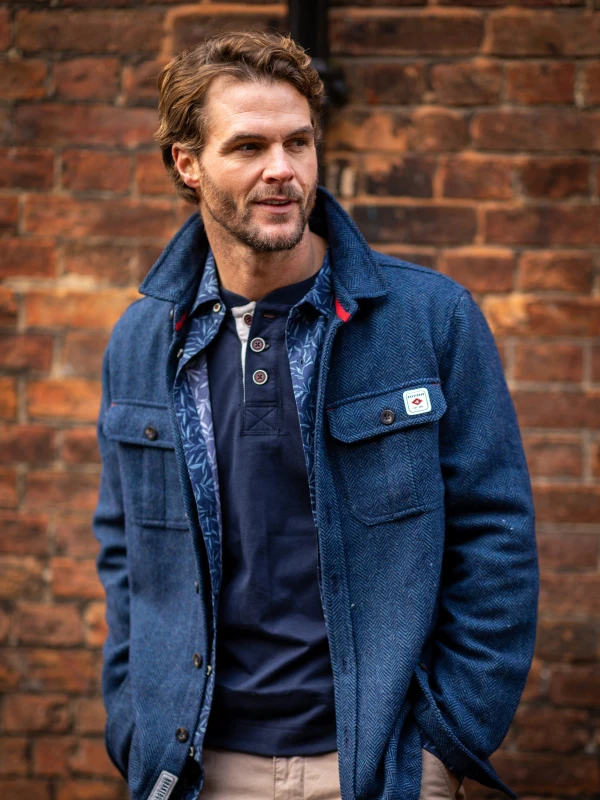 Image of Brakeburn Brakeburn Men Calthorpe Shirt in Blue Size: X-Large Blue XL Male 5052414966620