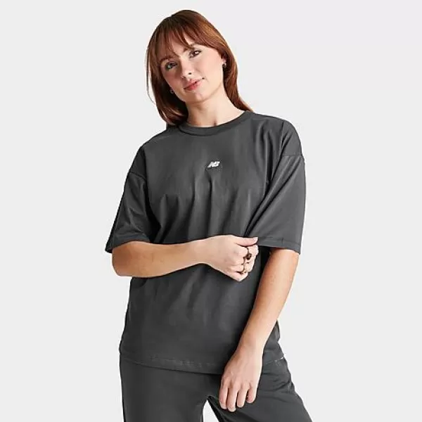 Image of Womens New Balance Athletics Logo Oversized T-Shirt