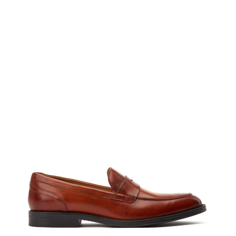 Image of Base London Base London Men Kennedy Slip On Loafer in Tan Size: 9 Tan 9 Male 5038538339519
