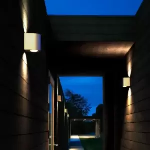 Image of Canto Outdoor Patio Terrace Metal Wall Light in Brass (Diam) 8.7cm