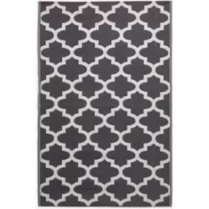 Image of Homescapes - Nola Geometric Black & White Outdoor Rug, 120 x 180cm - Black & White