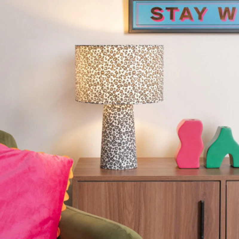Image of ValueLights ValueLights Bertie Leopard Print Full Fabric Table Lamp with LED Bulb in Tan Tan One Size Unisex 5059406066115