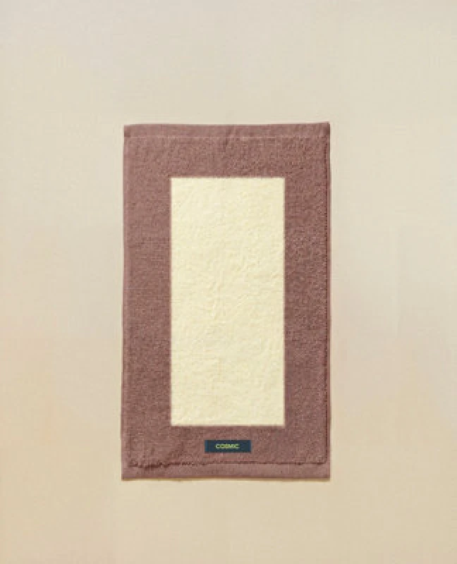 Image of Cosmic Towel 30x50cm 600gsm Soft Absorbent & Quick-drying TEXTILE Collection in Cream Size: 30x50cm Cream Unisex 30x50 cm