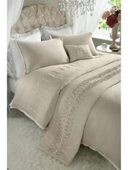 Image of By Caprice Lady Pearl Duvet Cover