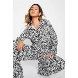 Image of I Saw It First Leopard Print Plisse Oversized Button Up Shirt - White