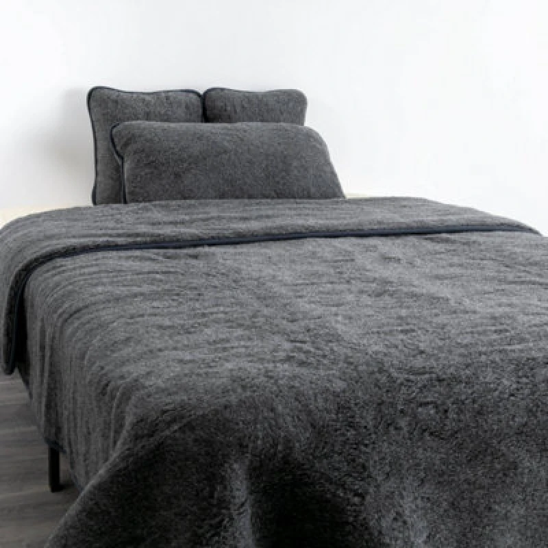 Image of Native Natural Merino Wool Quilt - Plain Grey 240