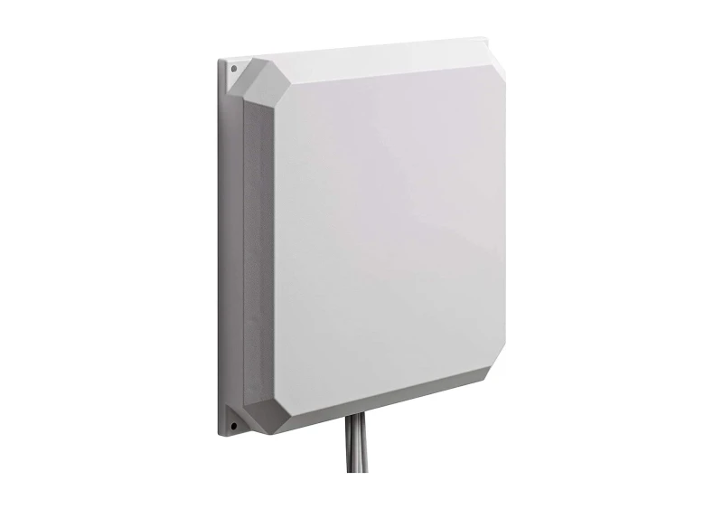 Image of Cisco Cisco Aironet Dual-Band Directional WiFi Patch Antenna, 6 dBi (2.4 GHz)/6 dBi (5 GHz), 4 Ports, Wall Mount, Self-Identifying, 1-Year Limited Ha