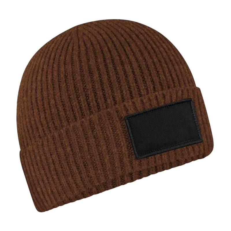 Image of Beechfield Beechfield Men Fashion Woven Patch Beanie in Walnut Walnut One Size Male 5063425497836