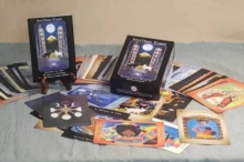 Image of WeMoon Tarot Kit