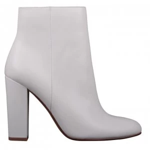 Image of Firetrap Blackseal Poppy Boots - White